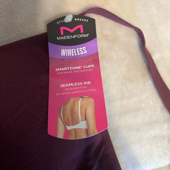 Maidenform Wireless XL Bra - Picture 6 of 6